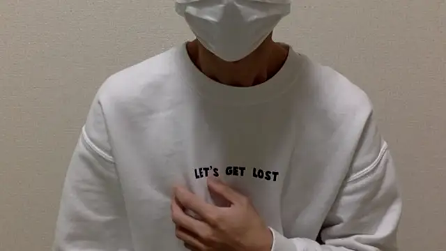 Snapshot of gen___ chatting on 22, 10, 2025 gen online show from 22, 10, 2025