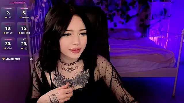 Emma Kirks online show from 29, 10, 2025