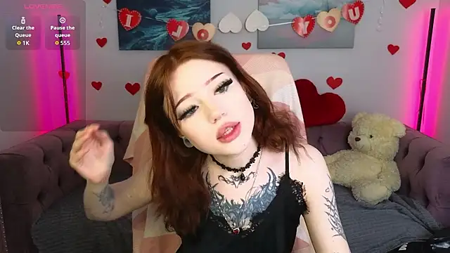 Emma Kirks online show from 22, 2, 2026