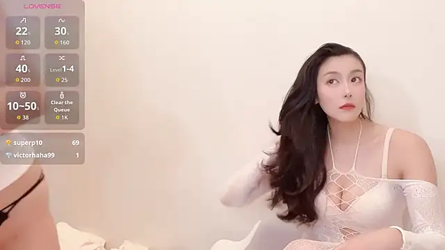 Follyise online show from 18, 4, 2026