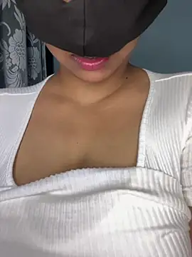 Cute Marina online show from 15, 7, 2026