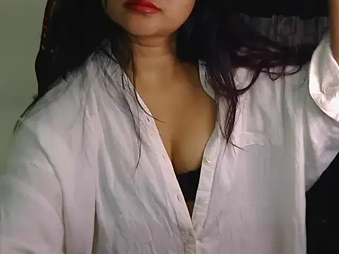 Snapshot of crazy_witch chatting on 23, 10, 2025 crazy witch online show from 23, 10, 2025