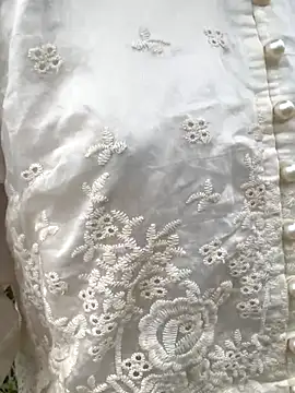 Snapshot of Emily-y chatting on 2, 12, 2025 Emily-y online show from 2, 12, 2025