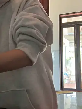 Snapshot of Emily-y chatting on 14, 12, 2025 Emily-y online show from 14, 12, 2025