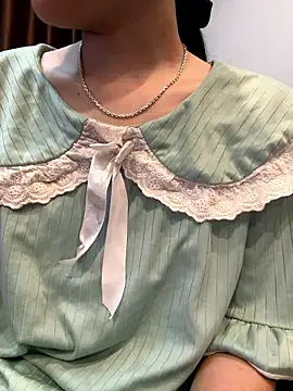 Snapshot of Emily-y chatting on 14, 1, 2026 Emily-y online show from 14, 1, 2026