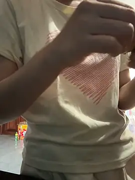 Snapshot of Emily-y chatting on 28, 2, 2026 Emily-y online show from 28, 2, 2026