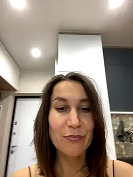 Snapshot of AliceLili chatting on 22, 10, 2025 AliceLili online show from 22, 10, 2025
