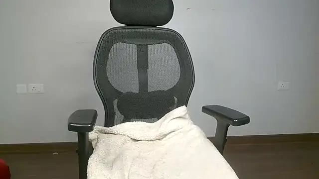 lustyruhh online show from 18, 4, 2026