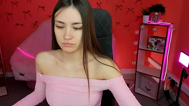 lollyrais online show from 12, 4, 2026