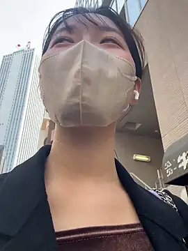 karenchaaan online show from 12, 4, 2026