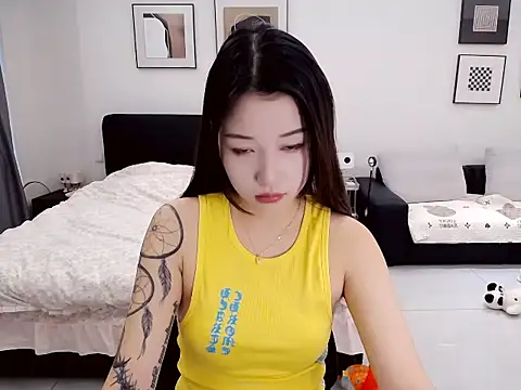 Snapshot of minnie-kk chatting on 23, 10, 2025 minnie-kk online show from 23, 10, 2025