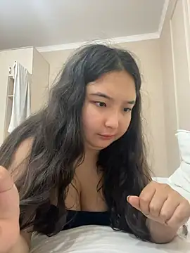 Snapshot of miomyao chatting on 7, 5, 2026 miomyao online show from 7, 5, 2026