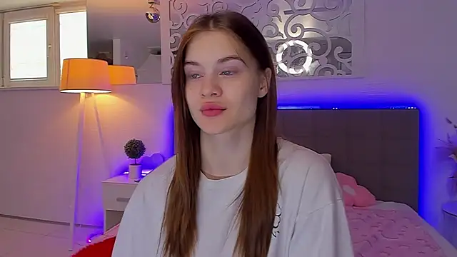 LuisaClover online show from 21, 4, 2026