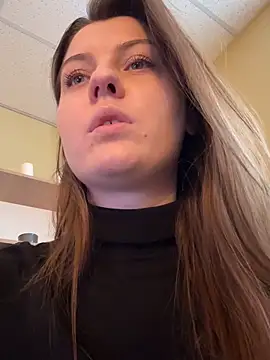 Snapshot of DollyRoma chatting on 29, 10, 2025 DollyRoma online show from 29, 10, 2025