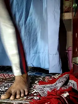 Ezabelljohn online show from 18, 4, 2026