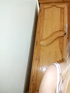 Snapshot of indilasixeey chatting on 26, 10, 2025 indilasixeey online show from 26, 10, 2025