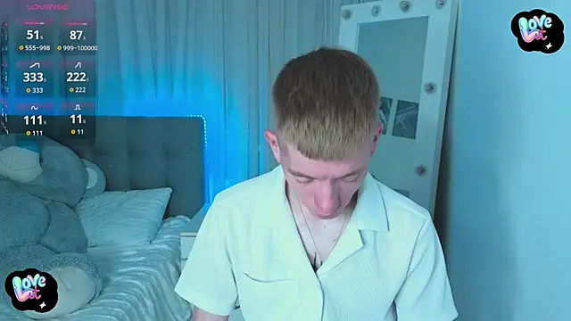 Cristian  Dior online show from 22, 4, 2026