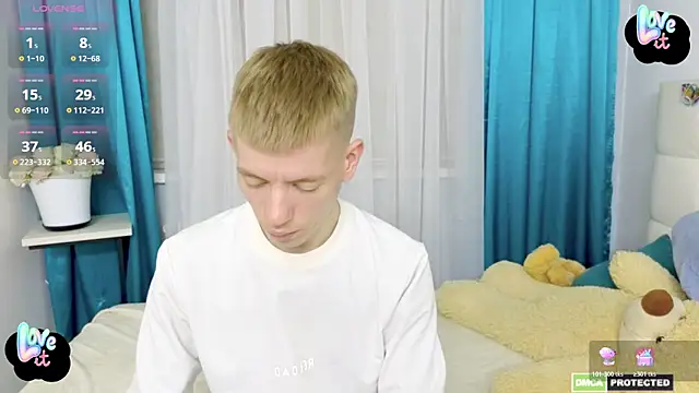 Cristian  Dior online show from 21, 4, 2026