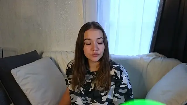 Biancka  online show from 25, 11, 2025