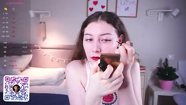 MegganKinson online show from 4, 3, 2026