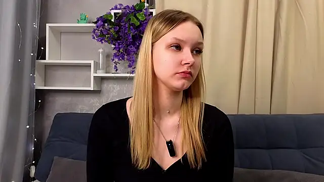 ElissaGlod online show from 24, 2, 2026