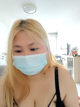yehe125216 online show from 24, 10, 2025