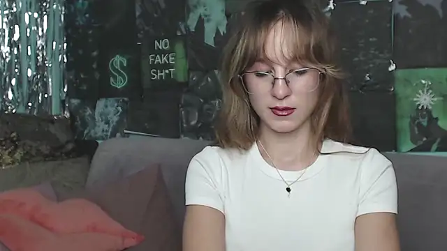 AlishaKellyi online show from 30, 10, 2025