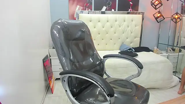 paul ponce online show from 5, 1, 2026