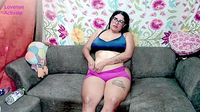 Bonnie and wizkhal online show from 28, 2, 2026