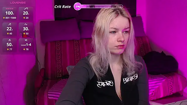 Snapshot of CherryNight6 chatting on 13, 5, 2026 CherryNight6 online show from 13, 5, 2026