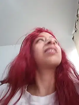 Snapshot of Lunatemptress4 chatting on 5, 12, 2025 Lunatemptress4 online show from 5, 12, 2025