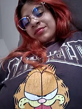 Snapshot of Lunatemptress4 chatting on 3, 12, 2025 Lunatemptress4 online show from 3, 12, 2025