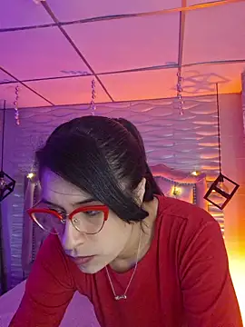 Roxanne Han online show from 10, 2, 2026