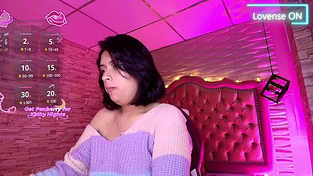 Roxanne Han online show from 22, 11, 2025