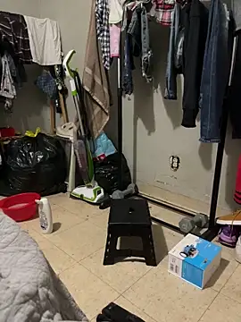 DiabloDicc74 online show from 24, 11, 2025