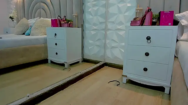 SweetKata  online show from 14, 4, 2026