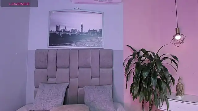 Snapshot of janna_lopezz chatting on 23, 10, 2025 janna lopezz online show from 23, 10, 2025