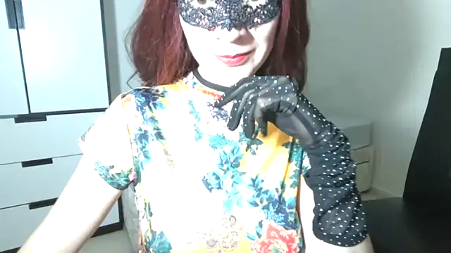 Aromaloveqq online show from 13, 2, 2026