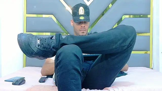 Neytanmalcon online show from 26, 11, 2025