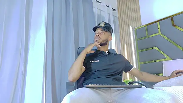 Neytanmalcon online show from 28, 2, 2026