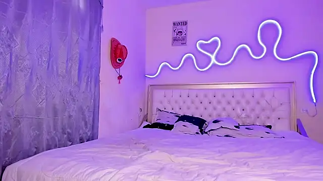 Snapshot of briana_hot03 chatting on 27, 10, 2025 briana hot03 online show from 27, 10, 2025