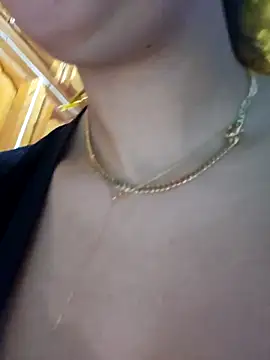 Sexy-girl online show from 12, 4, 2026