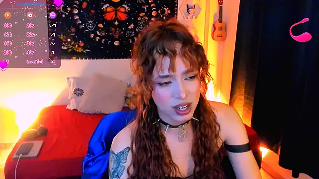 AdelineEsposito online show from 19, 12, 2025