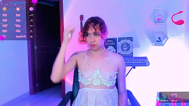 AdelineEsposito online show from 14, 1, 2026