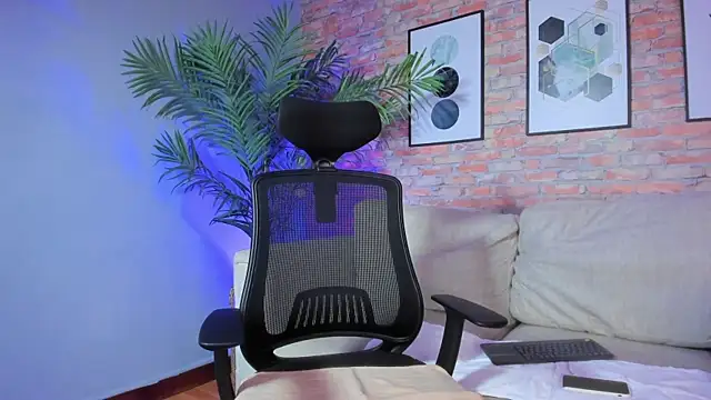 sophie duval online show from 24, 11, 2025