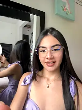 IslaCole online show from 7, 11, 2025