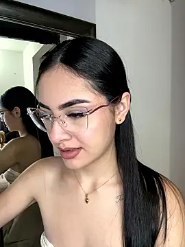 IslaCole online show from 9, 1, 2026