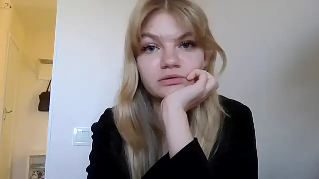 AuroraXRoses online show from 23, 10, 2025