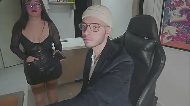 Snapshot of dan_and_daya chatting on 1, 12, 2025 dan and daya online show from 1, 12, 2025