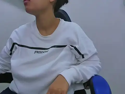 agata18  online show from 12, 1, 2026